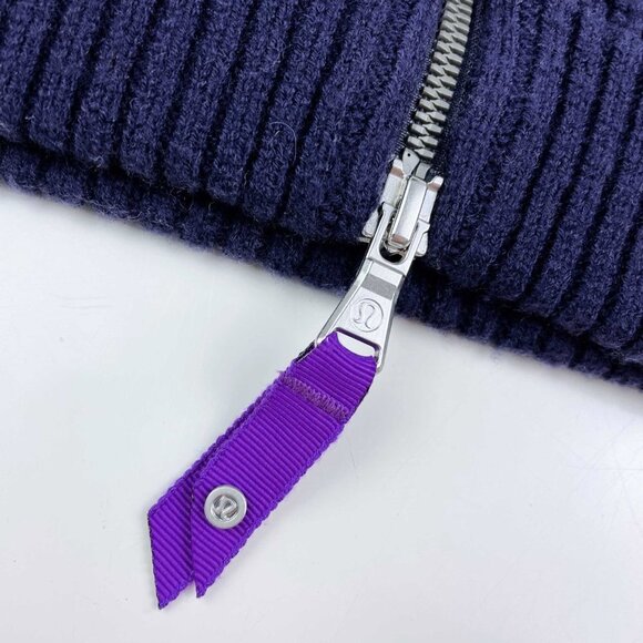 ⚡️SOLD⚡️ lululemon falling freely merino wool neck warmer - Picture 2 of 5